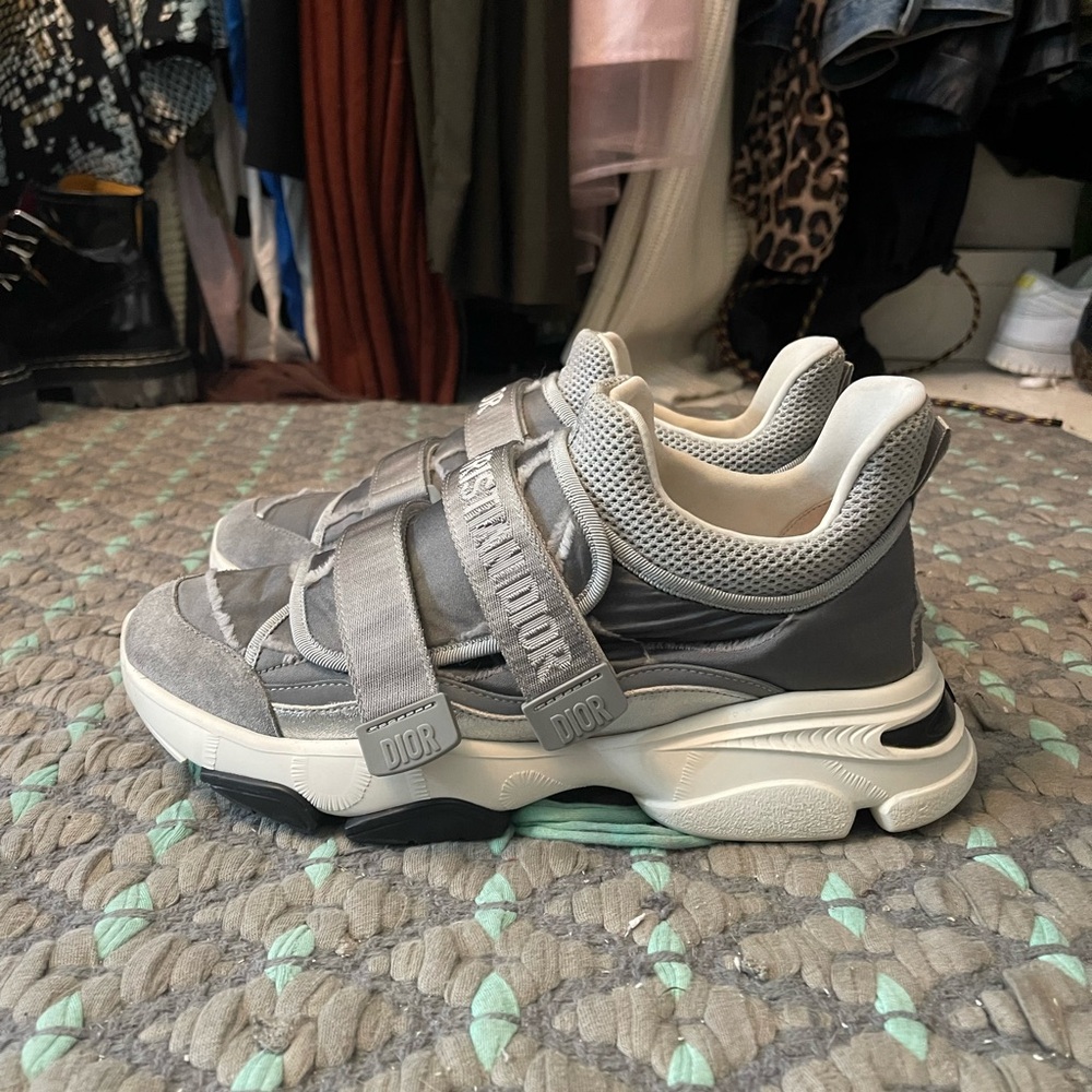 Dior Women's Gray Sneakers size 10.5 - Picture 2 of 8